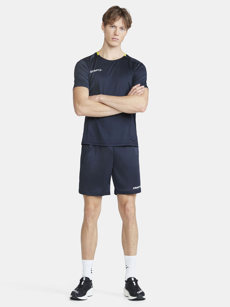 1912755-390000_Extend-Shorts-M_Closeup5
