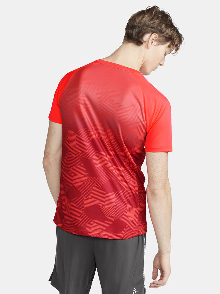 1912759-410000_Premier-Fade-Jersey-M_Closeup3