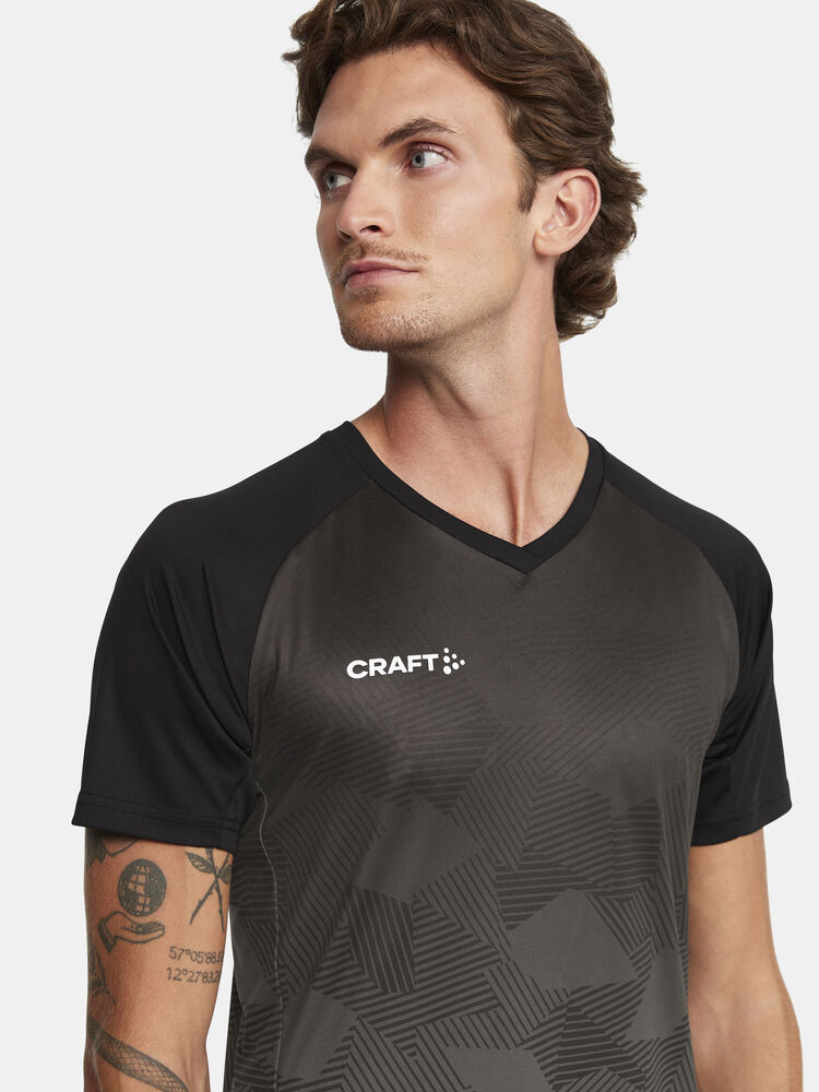 1912759-999000_Premier-Fade-Jersey-M_Closeup4