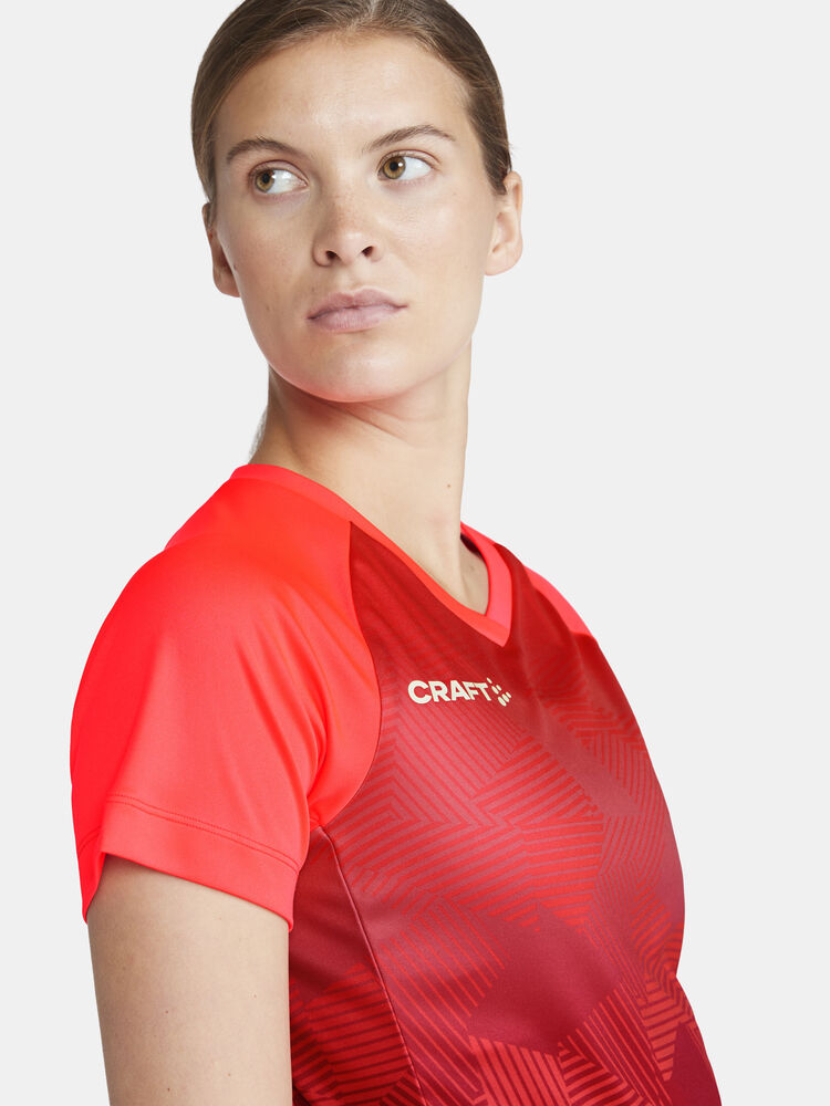 1912760-410000_Premier-Fade-Jersey-W_Closeup4