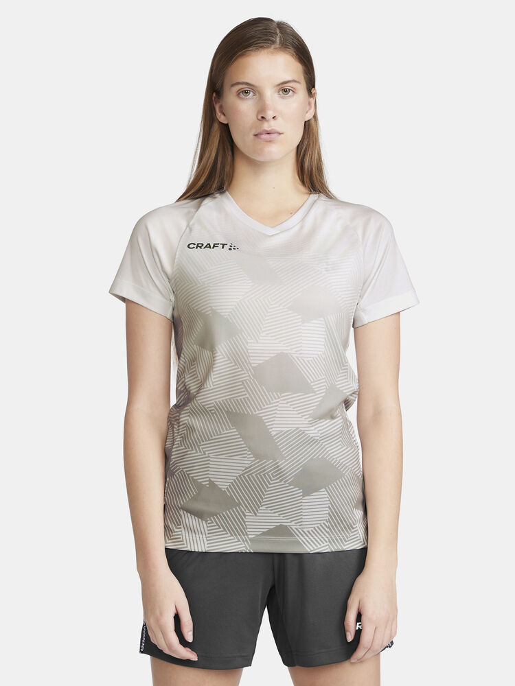 1912760-900000_Premier-Fade-Jersey-W_Closeup1