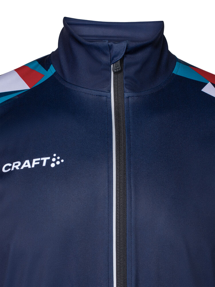 1913237-396000_Blaze_closeup1