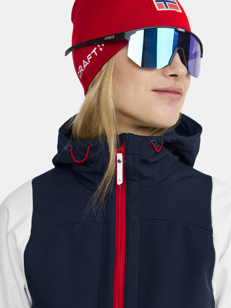 1913298-396900_NOR-Highland-Jacket-W_closeup_01116