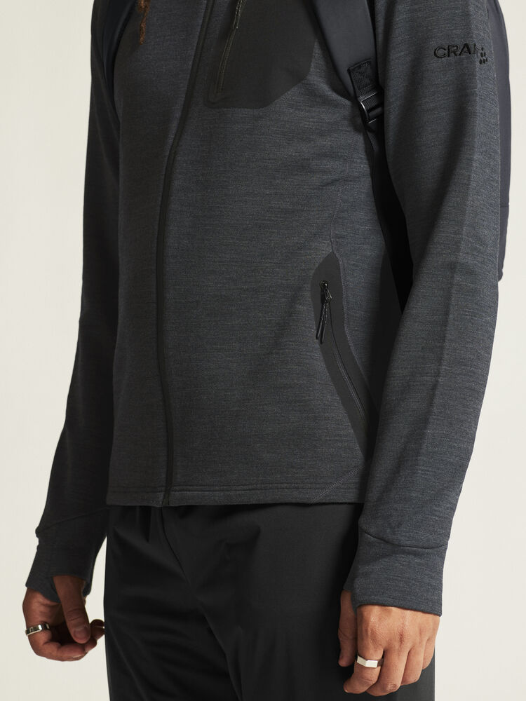 1913800-998000_Pro-Explore-Wool-Midlayer-M_closeup6