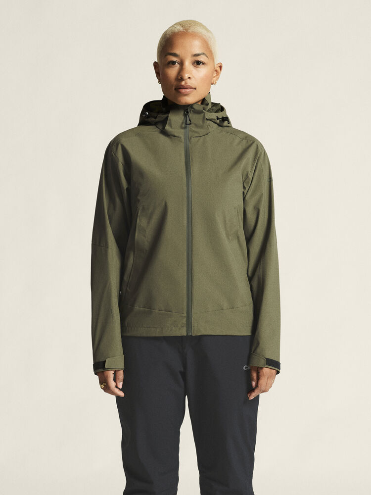 1913809-664000_CORE-Explore-Shell-Jacket-W_closeup4