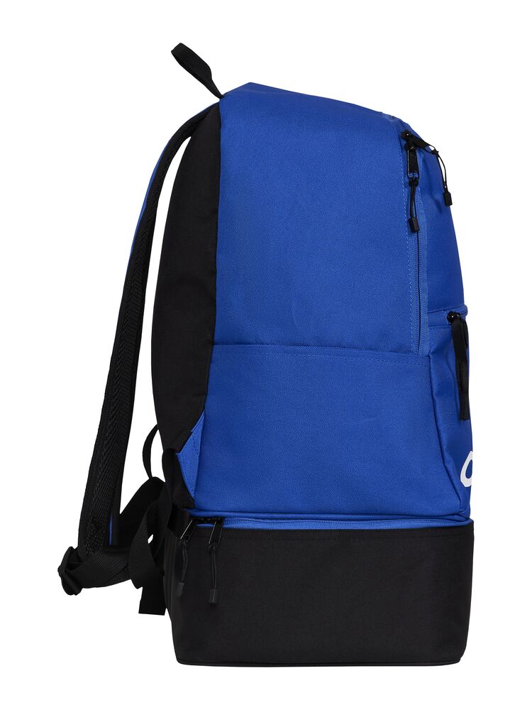 1914379-346000_Squad-2.0-Shoe-Backpack-26L_Left