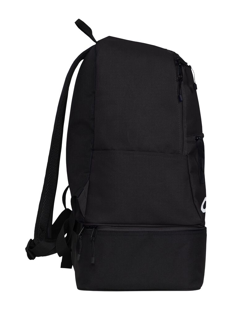 1914379-999000_Squad-2.0-Shoe-Backpack-26L_Left
