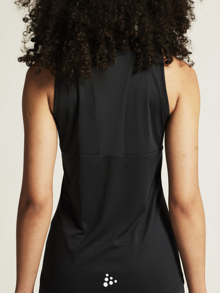 1914662-999000_Rush-2-Singlet-W_closeup7