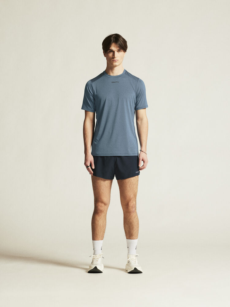 1914792-376000_ADV-Essence-SS-Tee-2-M_closeup1