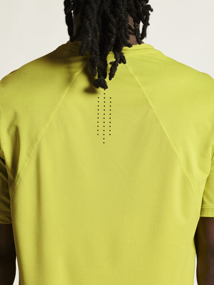 1914792-628000_ADV-Essence-SS-Tee-2-M_closeup6