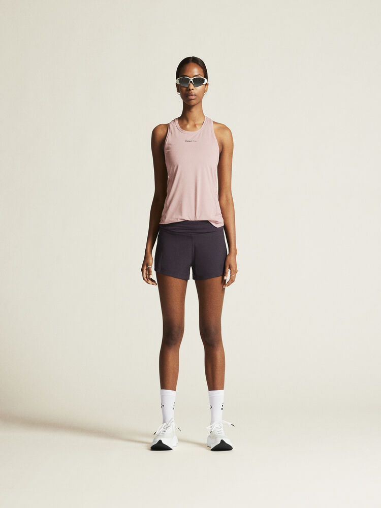 1914796-437000_ADV-Essence-Singlet-2-W_closeup1