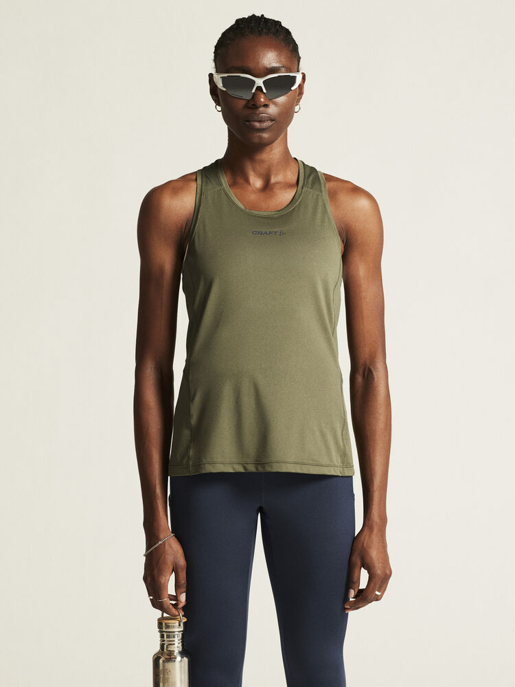 1914796-664000_ADV-Essence-Singlet-2-W_closeup4