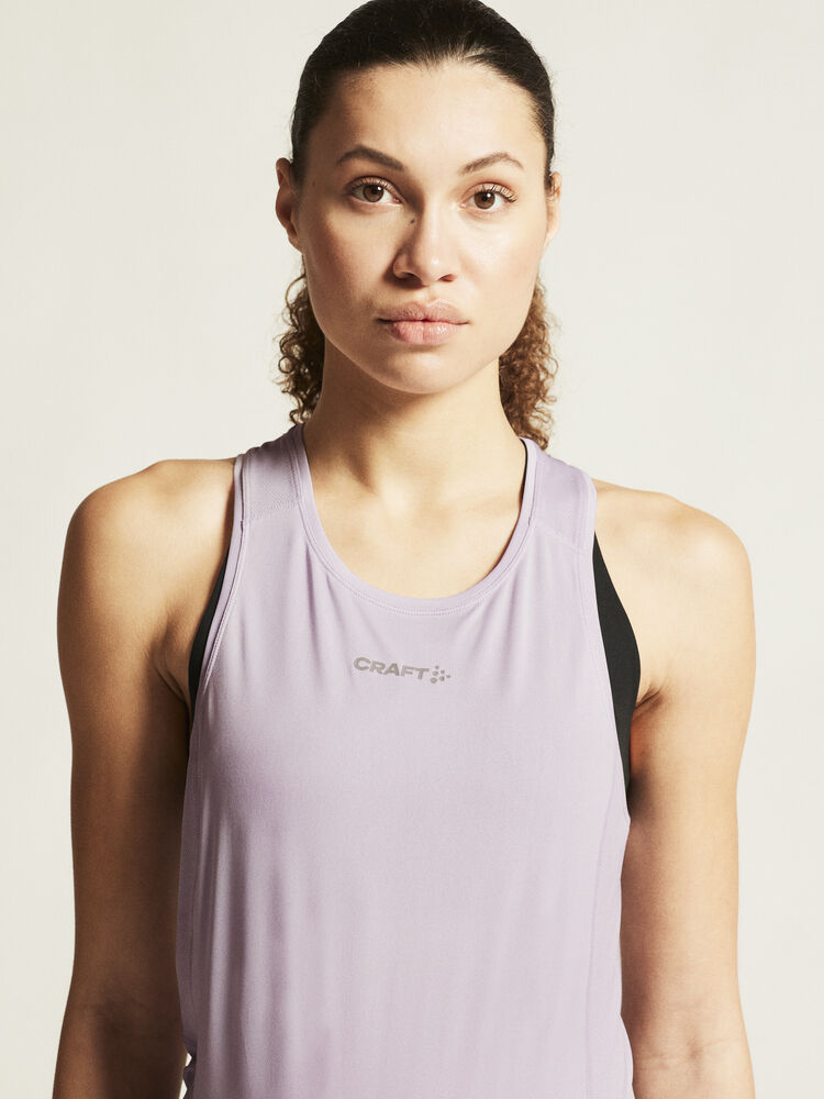 1914796-746000_ADV-Essence-Singlet-2-W_closeup5
