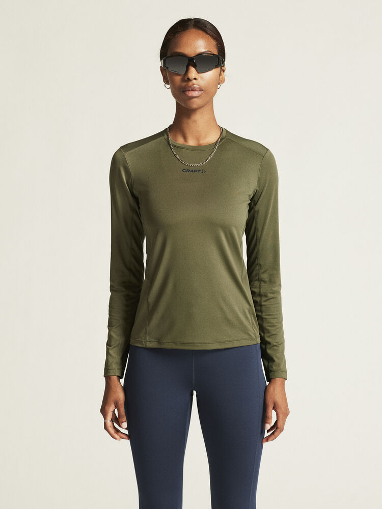 1914797-664000_ADV-Essence-LS-Tee-2-W_closeup4