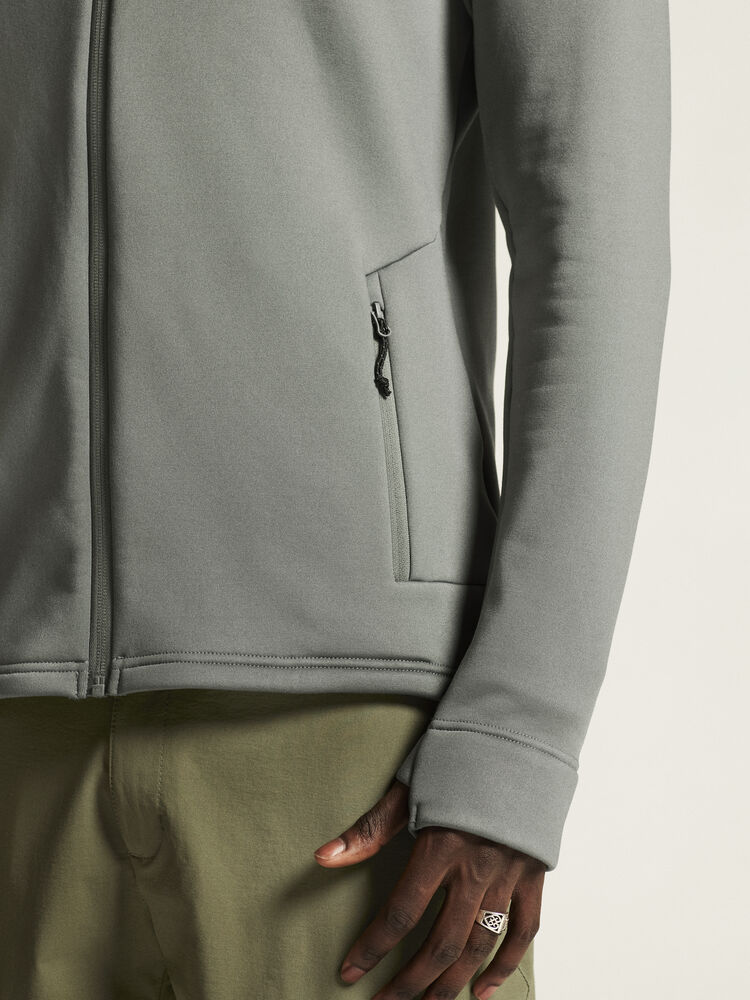 1915242-647000_ADV-Explore-Power-fleece-Jkt-M_closeup5