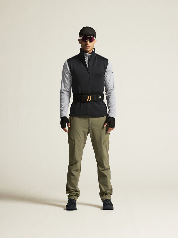 1915244-999000_ADV-Exlore-Power-fleece-Vest-M_closeup1