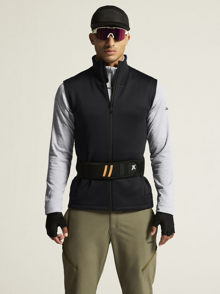 1915244-999000_ADV-Exlore-Power-fleece-Vest-M_closeup4