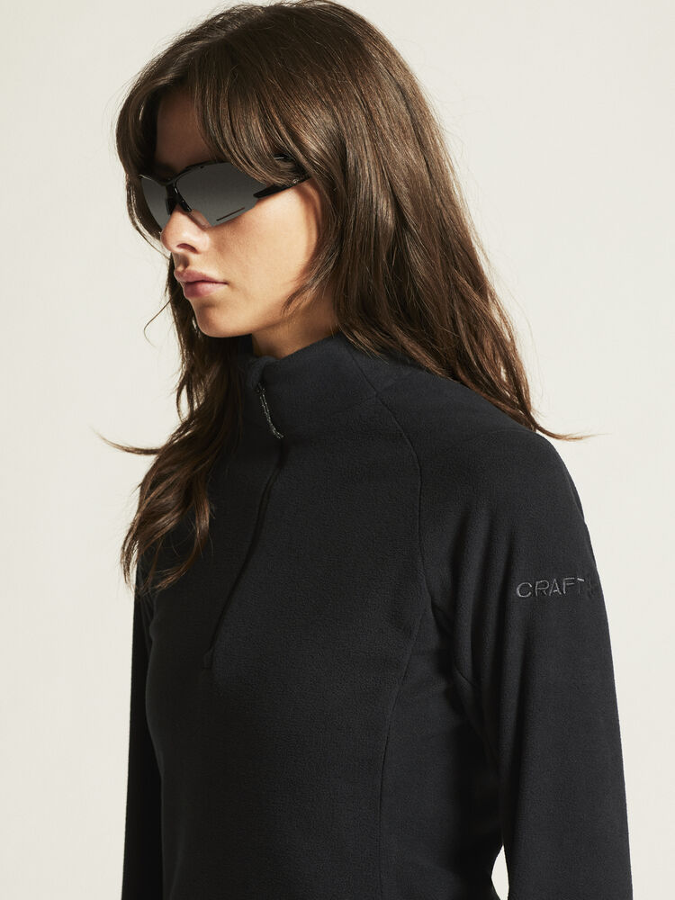 1915247-999000_CORE-Explore-Fleece-Midlayer-W_closeup5