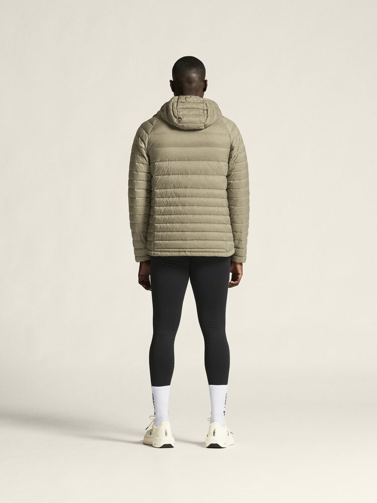 1915252-237000_ADV-Explore-Lt-Down-Jkt-M_closeup3