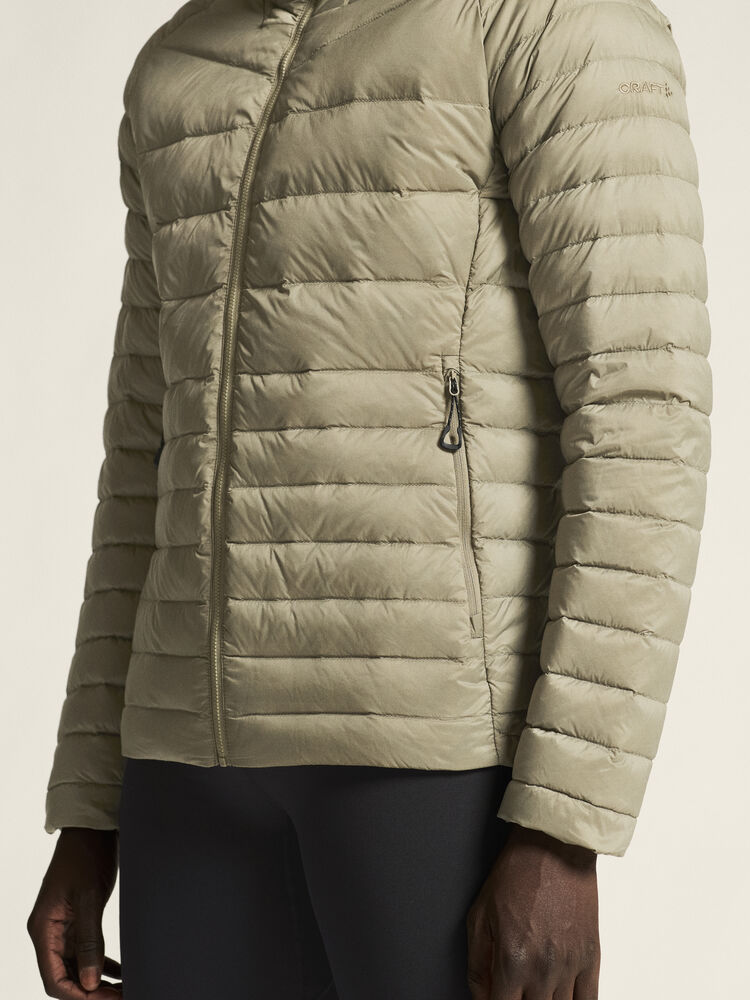 1915252-237000_ADV-Explore-Lt-Down-Jkt-M_closeup6