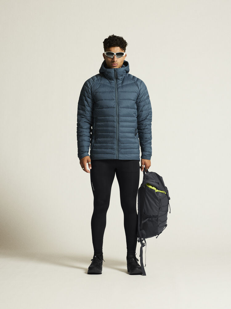 1915252-387000_ADV-Explore-Lt-Down-Jkt-M_closeup1