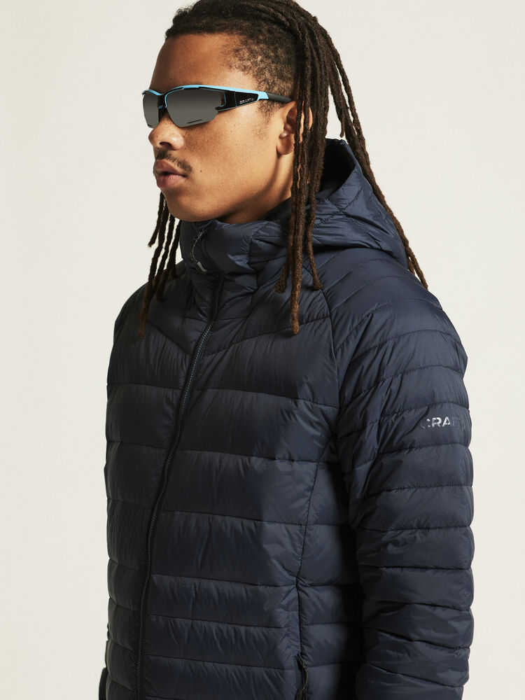 1915252-396000_ADV-Explore-Lt-Down-Jkt-M_closeup5