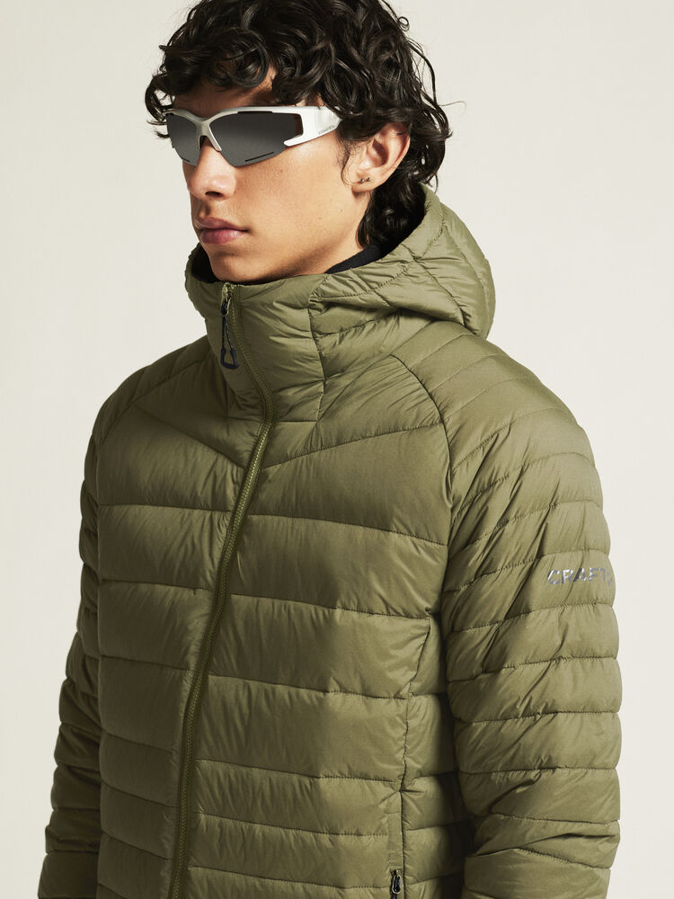 1915252-664000_ADV-Explore-Lt-Down-Jkt-M_closeup5