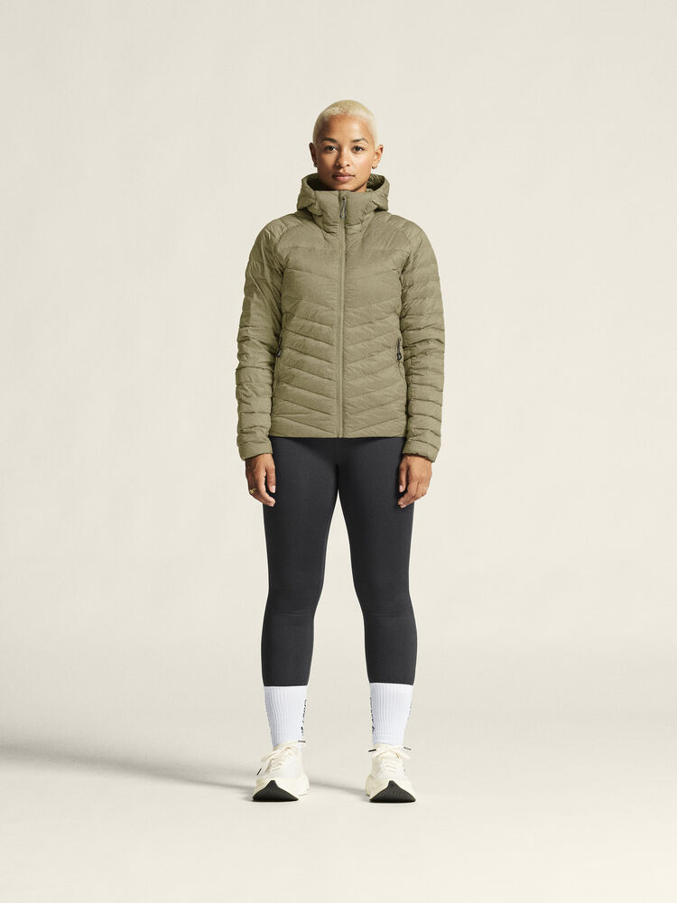 1915253-237000_ADV-Explore-Lt-Down-Jkt-W_closeup1