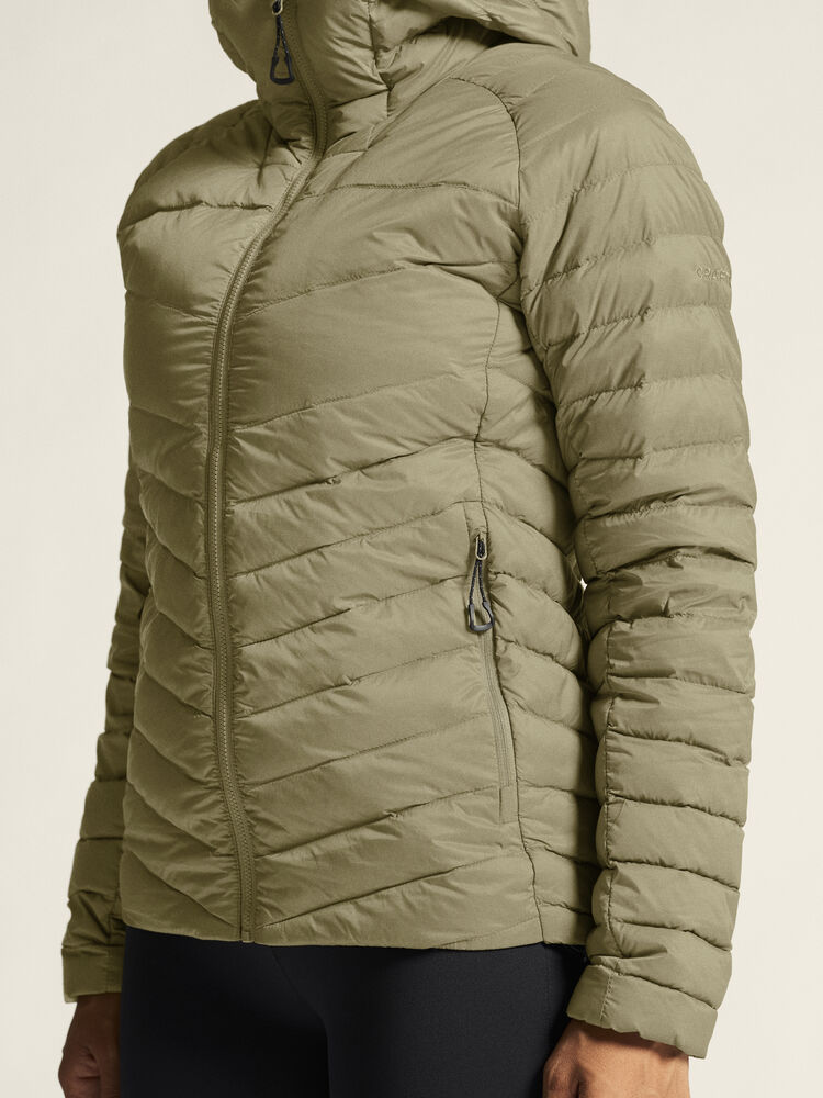 1915253-237000_ADV-Explore-Lt-Down-Jkt-W_closeup6