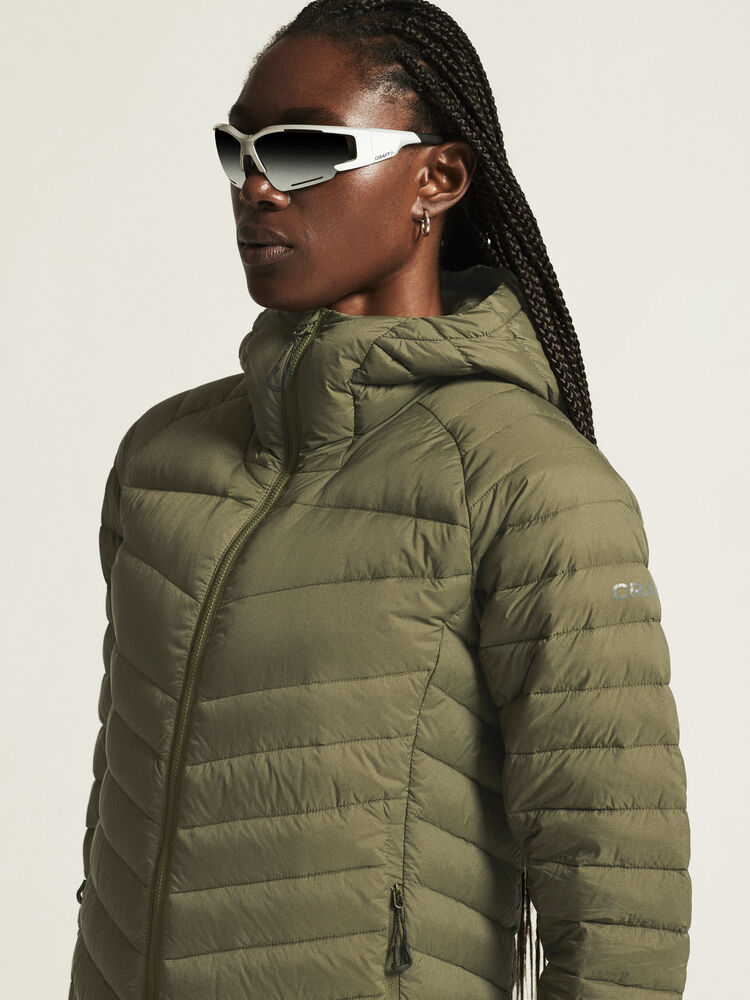 1915253-664000_ADV-Explore-Lt-Down-Jkt-W_closeup5