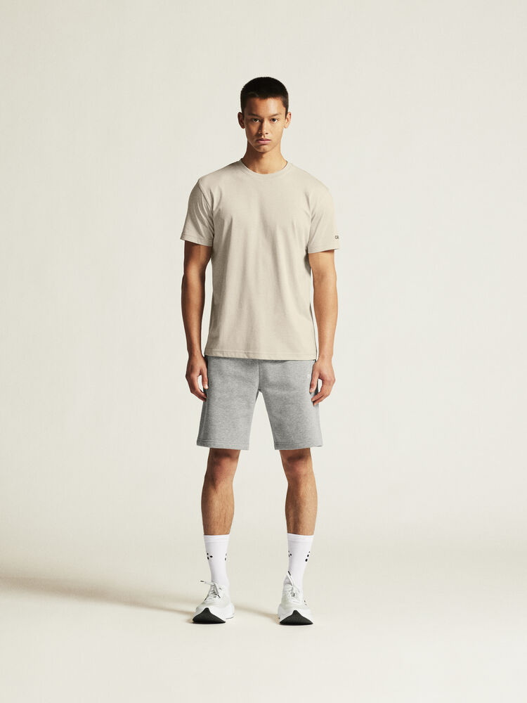 1915301-214000_Community-2-Tee-M_closeup1