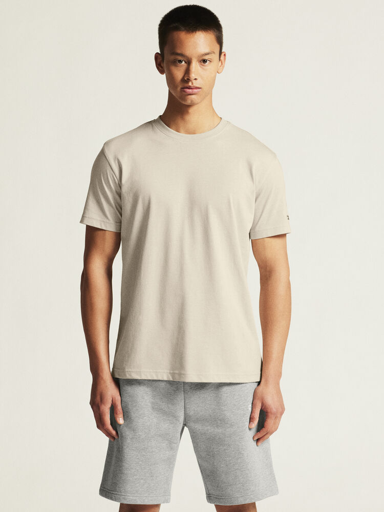 1915301-214000_Community-2-Tee-M_closeup5