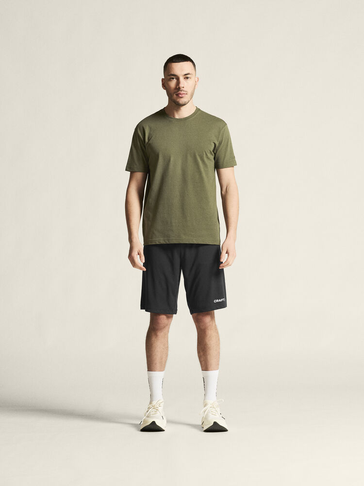 1915301-664000_Community-2-Tee-M_closeup1