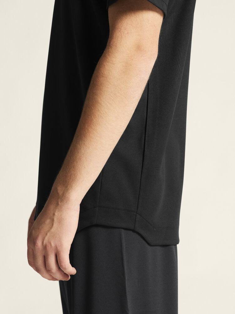 1915635-999000_Evolve-2-Structured-Jersey-M_closeup7