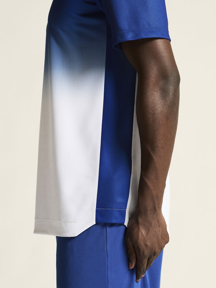 1915638-346900_Evolve-2-Structured-Graphic-Jersey-M_closeup7