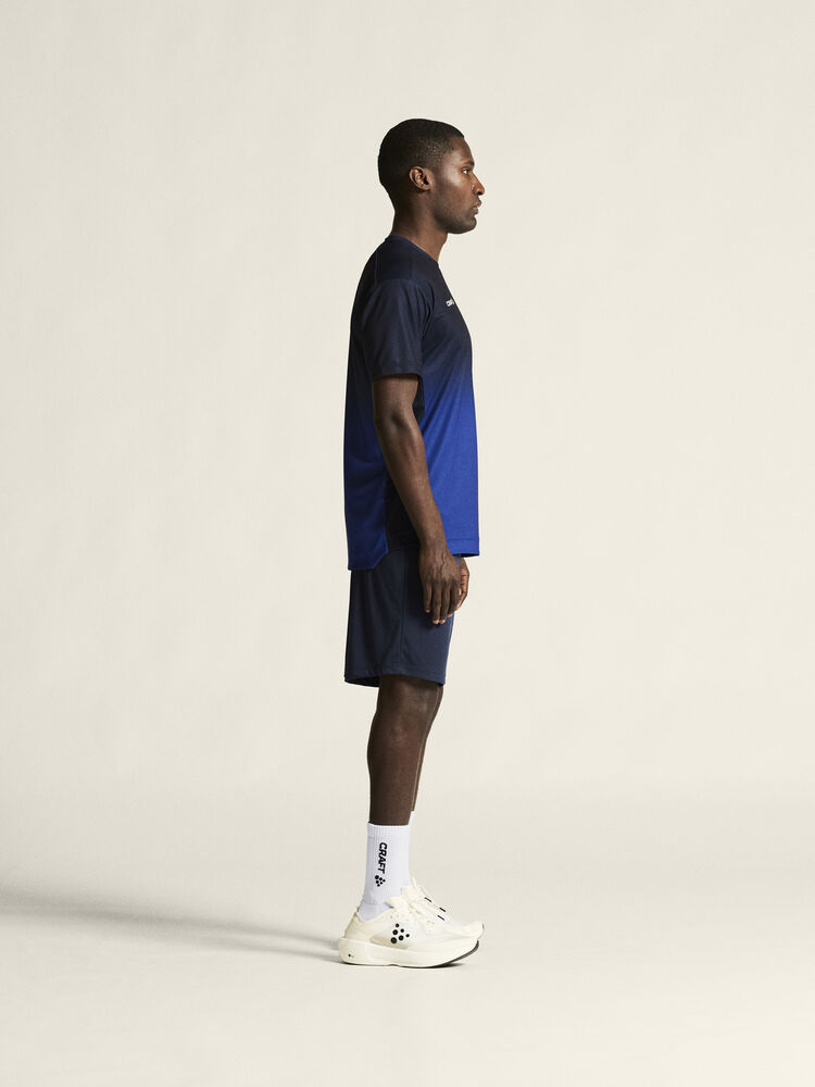 1915638-390346_Evolve-2-Structured-Graphic-Jersey-M_closeup2