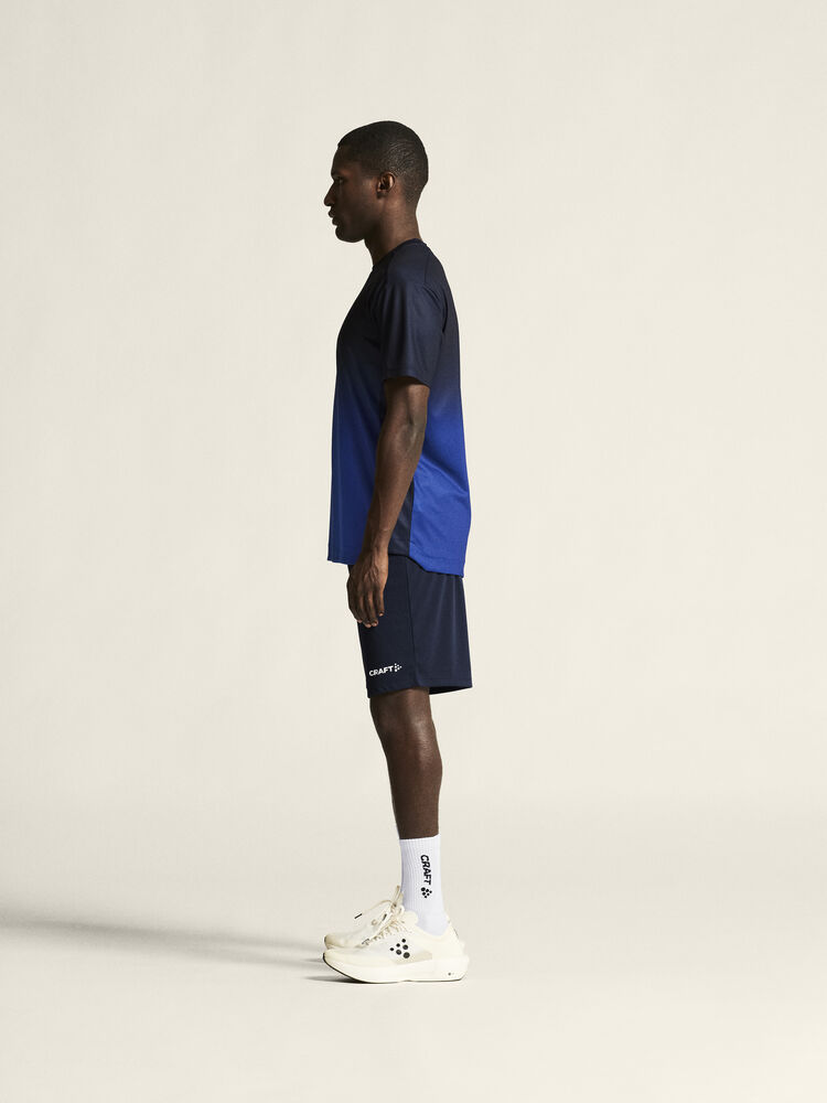 1915638-390346_Evolve-2-Structured-Graphic-Jersey-M_closeup4