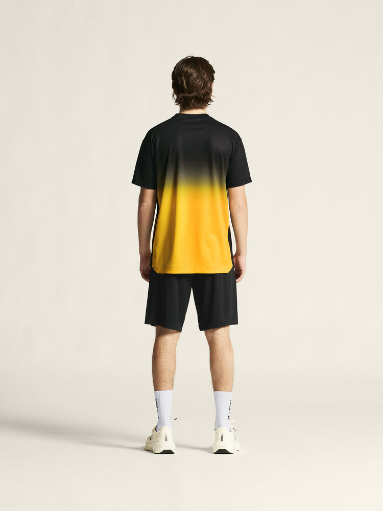 1915638-999552_Evolve-2.0-Structured-Graphic-Jersey-M_closeup3