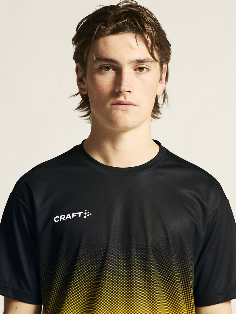 1915638-999552_Evolve-2.0-Structured-Graphic-Jersey-M_closeup6