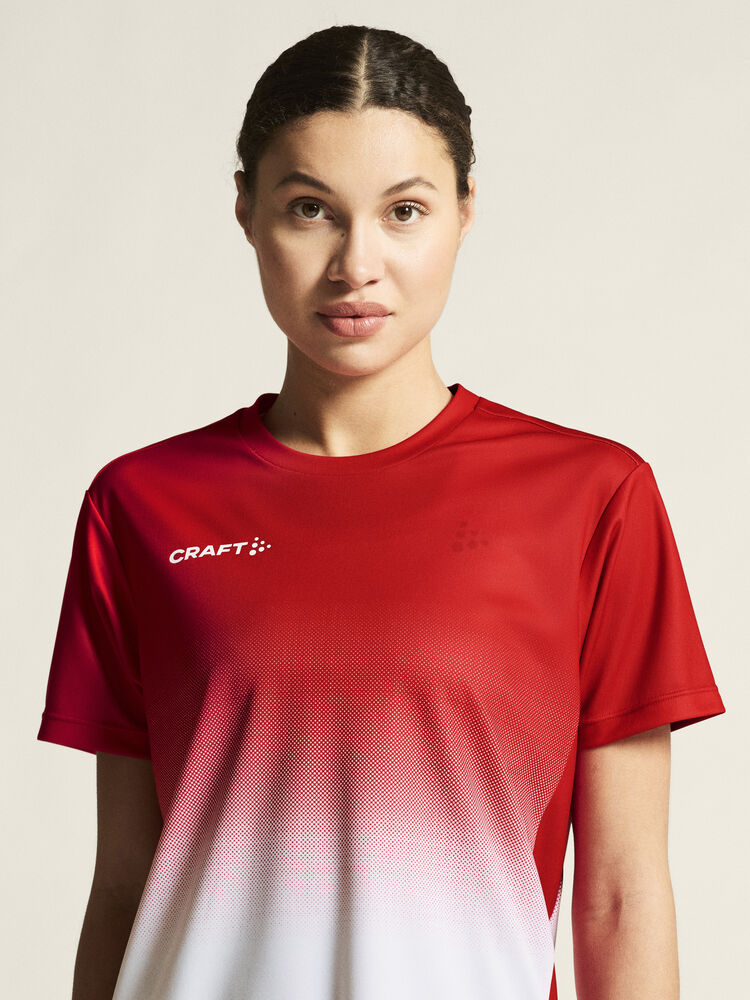 1915639-430900_Evolve-2-Structured-Graphic-Jersey-W_closeup6