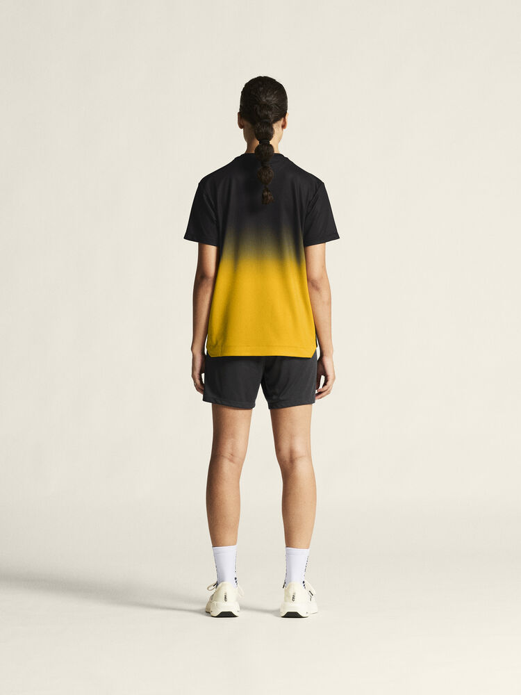 1915639-999552_Evolve-2-Structured-Graphic-Jersey-W_closeup3