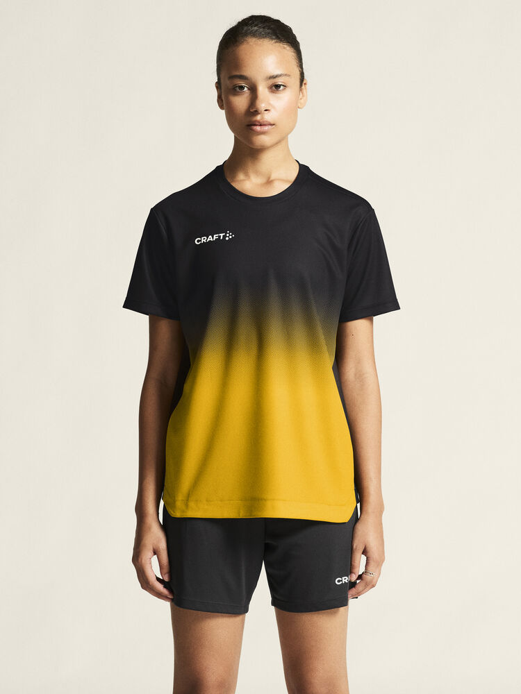 1915639-999552_Evolve-2-Structured-Graphic-Jersey-W_closeup5