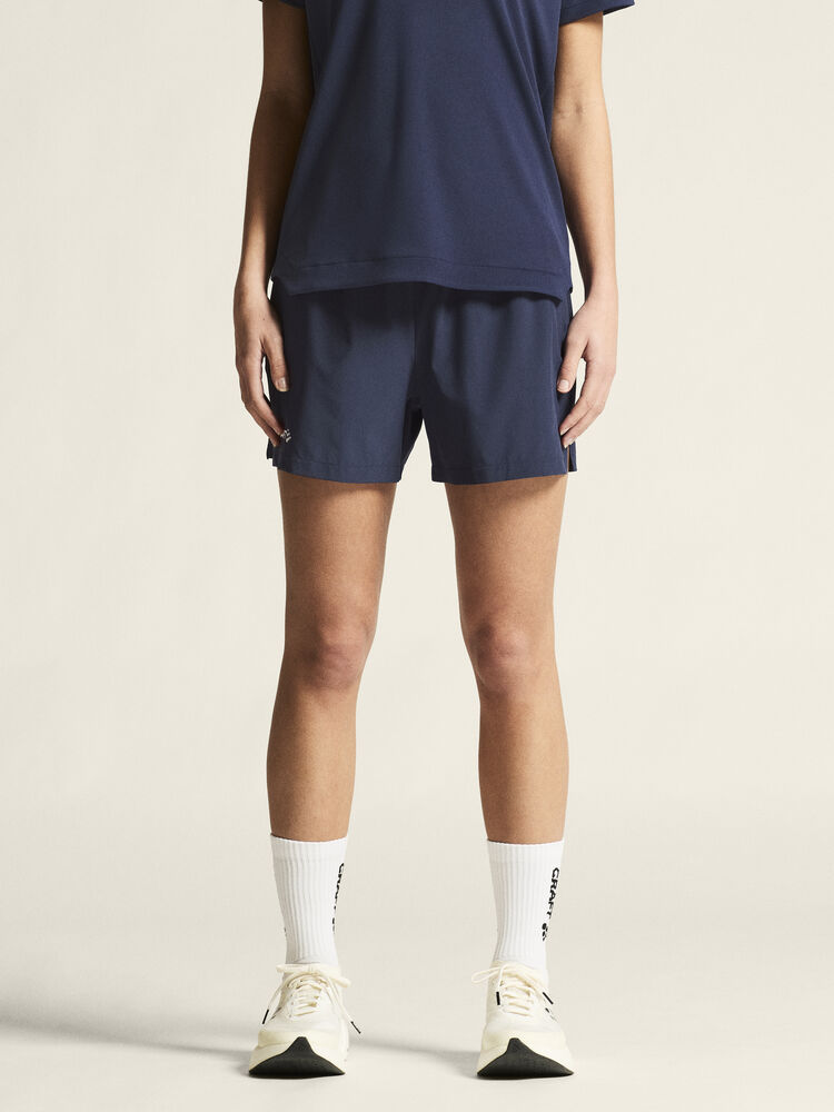 1916046-390000_Ability-Shorts-W_closeup5