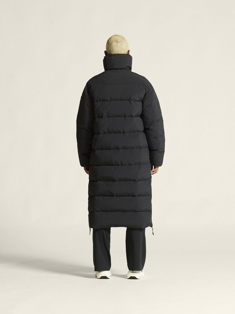 1916376-999000_Urban-Long-Padded-Coat-W_closeup3