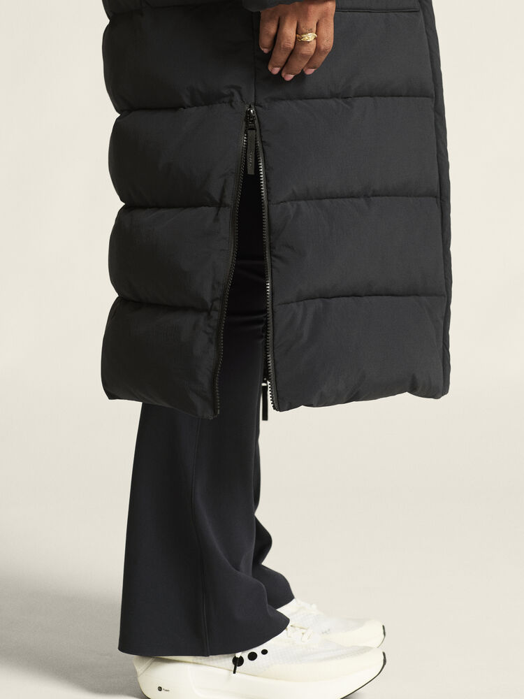 1916376-999000_Urban-Long-Padded-Coat-W_closeup7