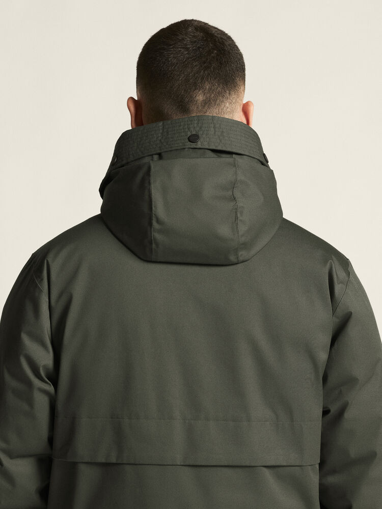 1916377-681000_Urban-Padded-Parka-M_closeup8