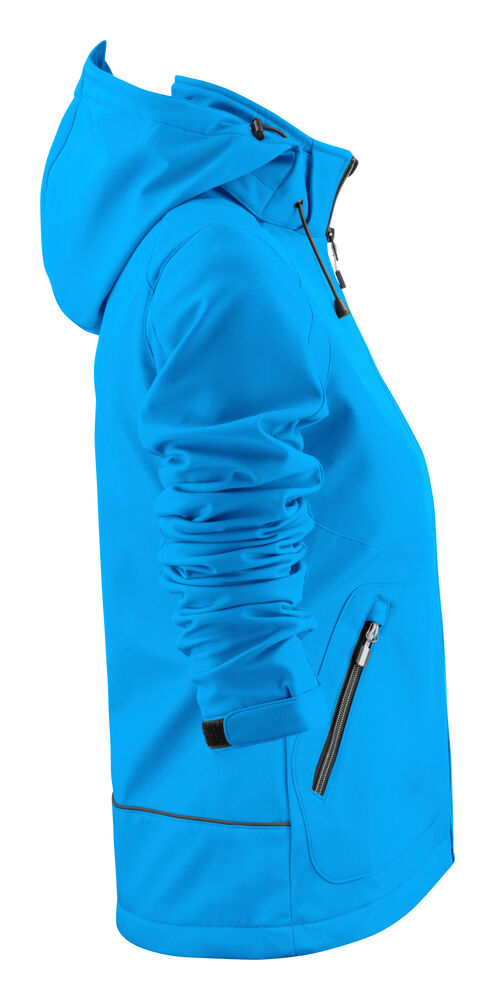 2261062-632_KartingLady_Right