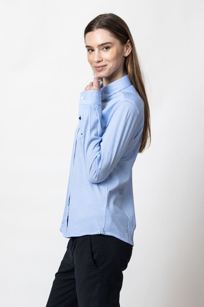 2903403-500_IndigoBow34Woman_ModelPictureLeft