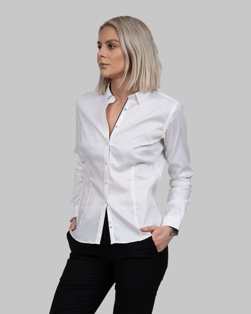 2905203-100_YB52MODELS001