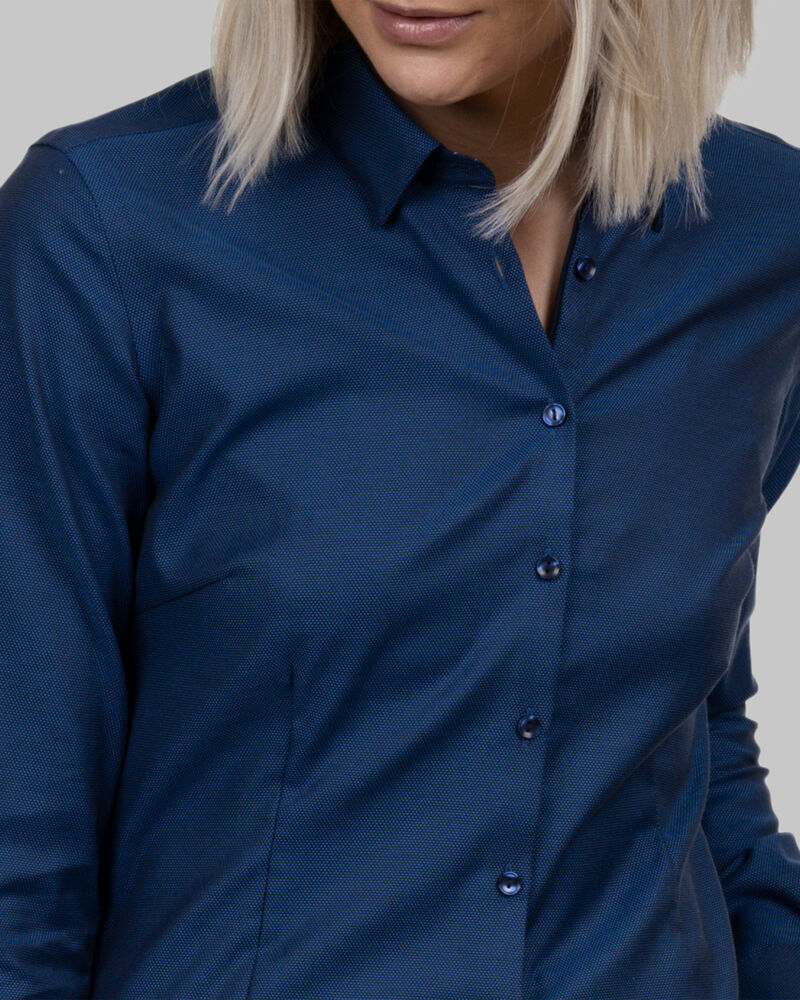 2914203-556_PB142-MODEL-DETAIL001